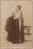 Photographie de Madame Boucher, à l’époque Mademoiselle Marie-Laure Bernard plus connue sous le nom de Marcelle Doria, actrice