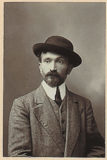 Portrait de Jean Boucher avec son chapeau rond