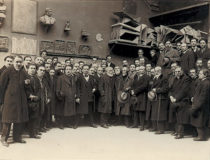 Photographie de groupe à l’Ecole des beaux-arts de Rennes