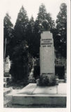 Carte postale – Tombe de Jean Boucher, au cimetière de l’Est de Rennes